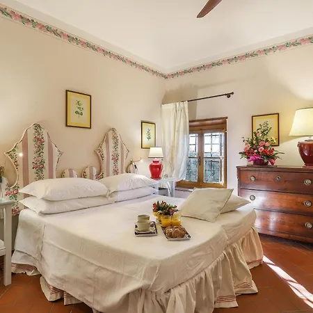 Bertolli Villas *