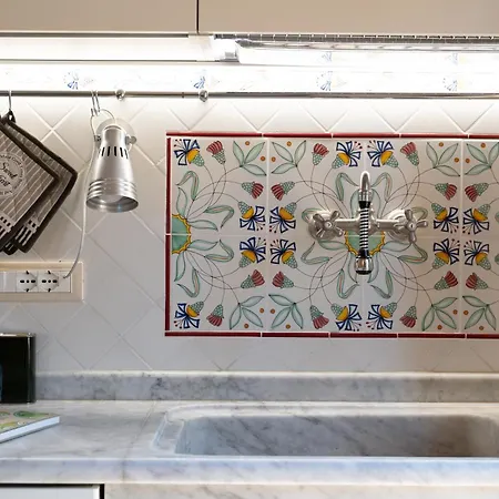 בית הארחה Bertolli *