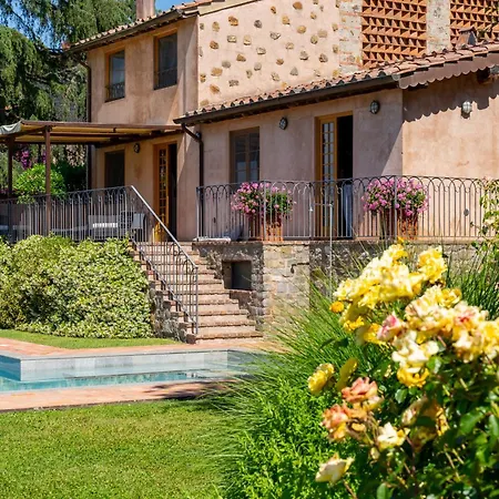 Pensionat Bertolli Villas Matraia
